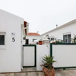 Casas Com Amoras In Serra Da Pescaria Nyaraló