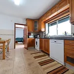 Casas Com Amoras In Serra Da Pescaria *