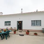 Vakantiehuis Casas Com Amoras In Serra Da Pescaria Famalicão