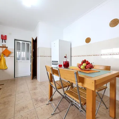 Casas Com Amoras In Serra Da Pescaria Holiday home *