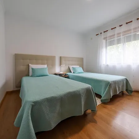 Casas Com Amoras In Serra Da Pescaria * Famalicao