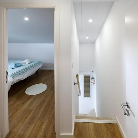 Casas Com Amoras In Serra Da Pescaria * Famalicao