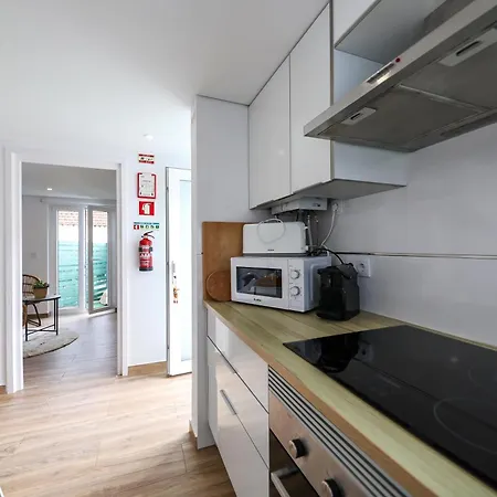 Casas Com Amoras In Serra Da Pescaria Famalicao