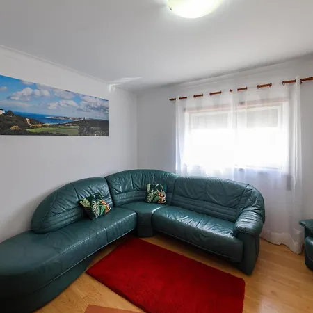 Casas Com Amoras In Serra Da Pescaria * Famalicao