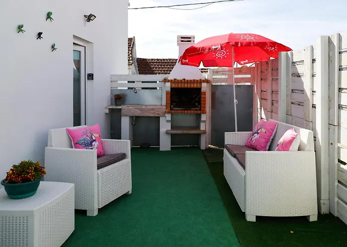 Holiday home Casas Com Amoras In Serra Da Pescaria *