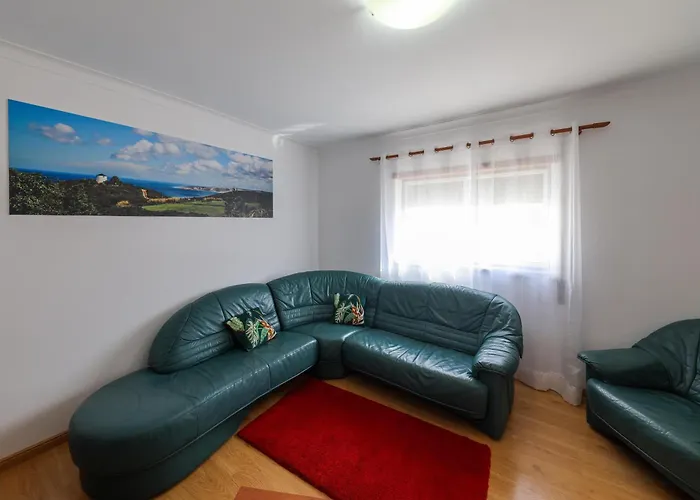 Casas Com Amoras In Serra Da Pescaria * Famalicao