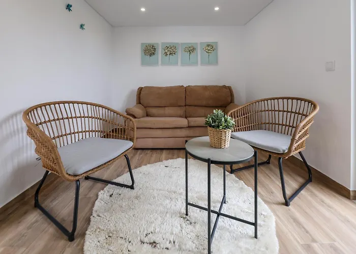 Casas Com Amoras In Serra Da Pescaria Holiday home