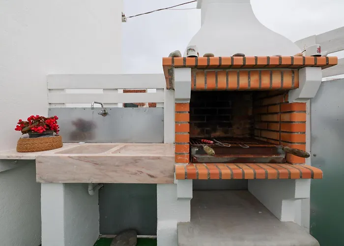 Casas Com Amoras In Serra Da Pescaria