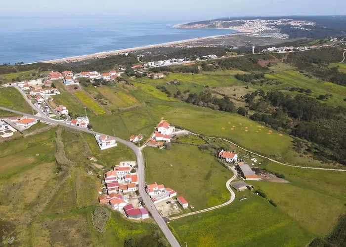 Casas Com Amoras In Serra Da Pescaria Holiday home